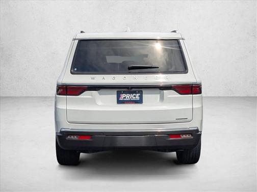 2022 Jeep Wagoneer Series II 4x2