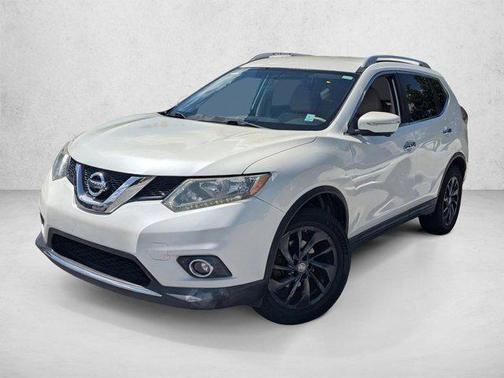 Pearl White 2015 Nissan Rogue SL
