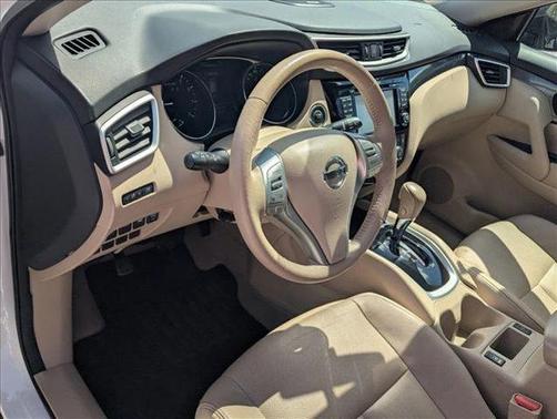 Pearl White 2015 Nissan Rogue SL