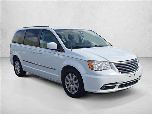 Bright White Clearcoat 2014 Chrysler Town & Country Touring