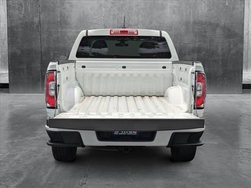 2022 GMC Canyon Elevation Standard