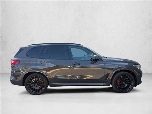 2023 BMW X5 M50i
