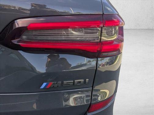 2023 BMW X5 M50i