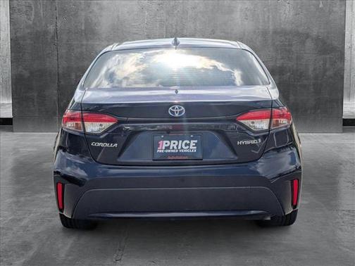 2020 Toyota Corolla Hybrid LE
