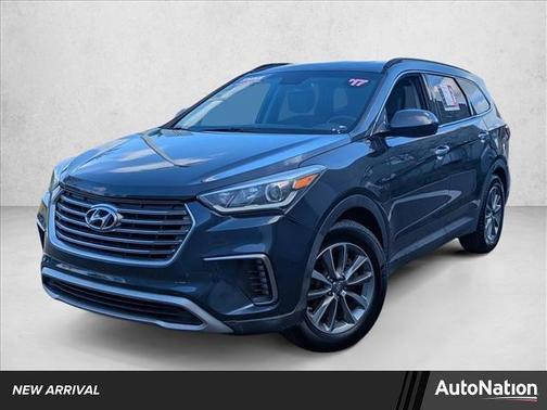 2017 Hyundai SANTA FE SE