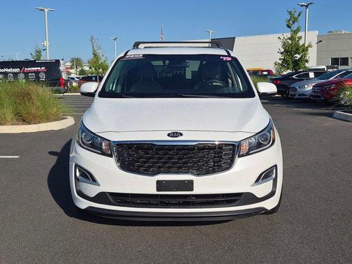 Snow White Pearl 2019 Kia Sedona EX