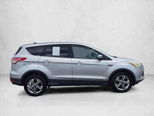 Ingot Silver 2016 Ford Escape SE