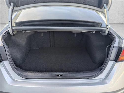 2021 Nissan Altima SR FWD