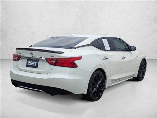 2017 Nissan Maxima 3.5 SR