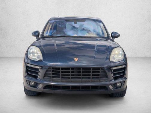 Dark Blue Metallic 2015 Porsche Macan Macan S