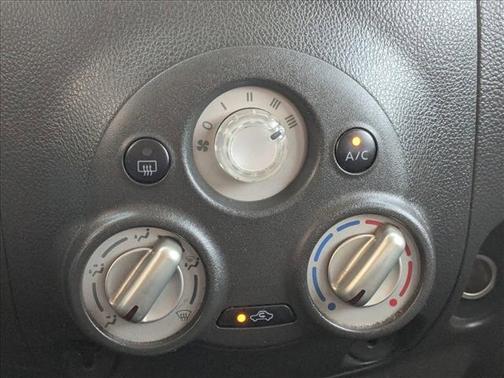 2013 Nissan Cube 1.8 S