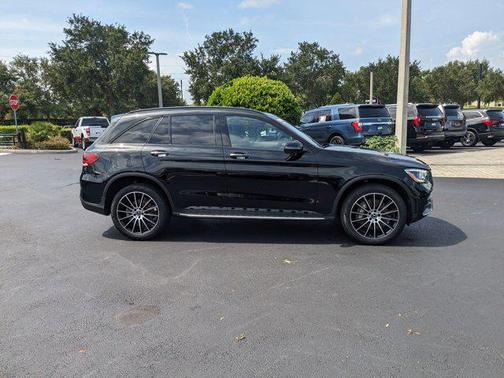 2022 Mercedes-Benz GLC 300 4MATIC