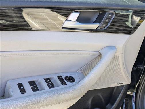 2016 Hyundai SONATA Limited