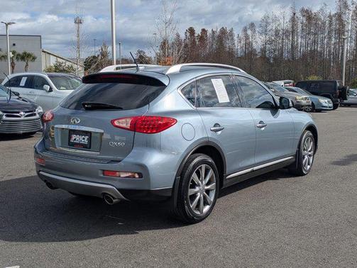 2017 INFINITI QX50 Base
