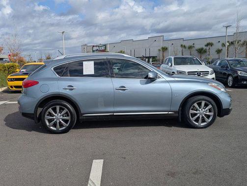 2017 INFINITI QX50 Base