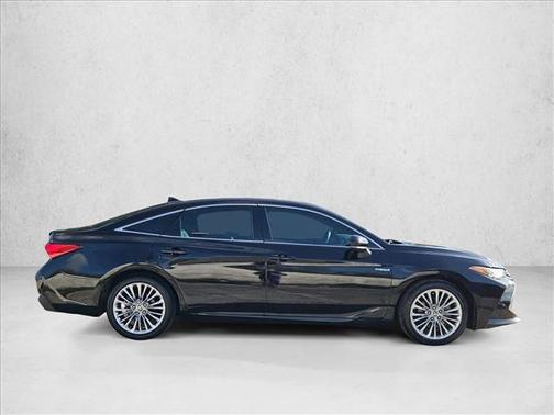 2021 Toyota Avalon Hybrid Limited