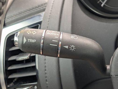 2019 Jaguar F-TYPE P300