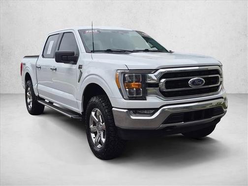 Oxford White 2022 Ford F-150 XLT