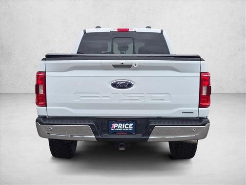 Oxford White 2022 Ford F-150 XLT