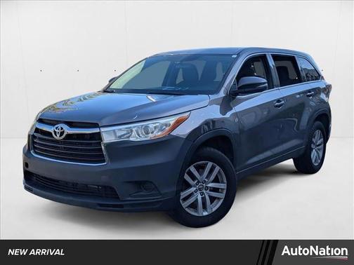 2016 Toyota Highlander LE