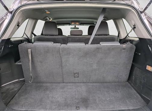 2016 Toyota Highlander LE