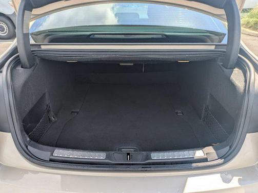 2017 Lincoln Continental Select