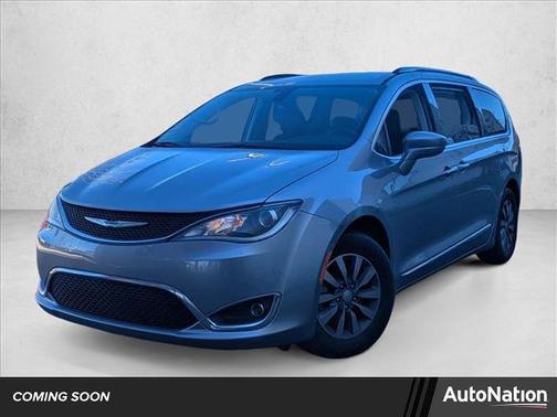 2019 Chrysler Pacifica Touring-L Plus