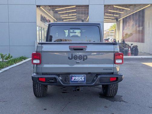 2021 Jeep Gladiator Sport S