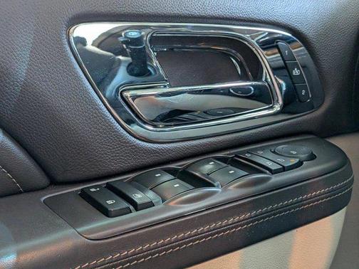 Silver Coast Metallic 2013 Cadillac Escalade ESV Platinum Edition