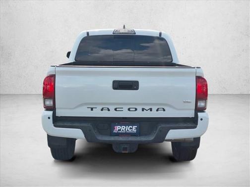 Super White 2019 Toyota Tacoma TRD Sport