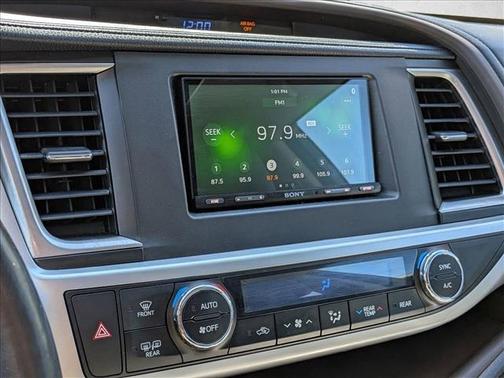 2014 Toyota Highlander XLE