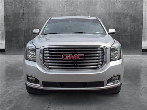 2017 GMC Yukon XL SLT