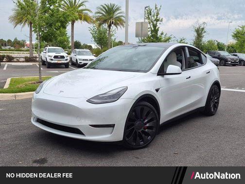Pearl White Multi-Coat 2022 Tesla Model Y Performance Dual Motor All-Wheel Drive