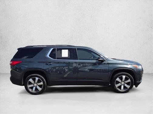 Graphite Metallic 2019 Chevrolet Traverse LT Leather