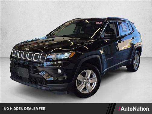 Diamond Black Crystal Pearlcoat 2022 Jeep Compass Latitude