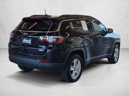 Diamond Black Crystal Pearlcoat 2022 Jeep Compass Latitude