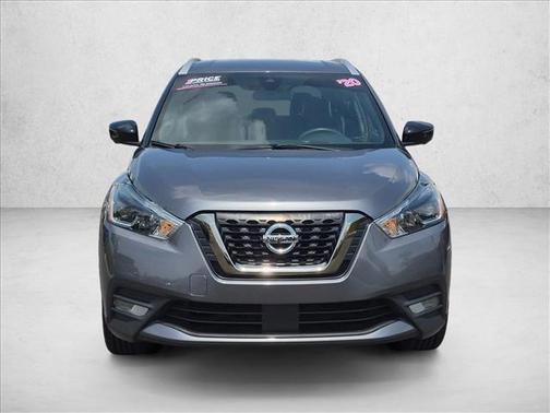 Gun Metallic 2020 Nissan Kicks SR