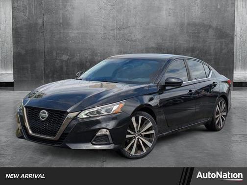 2020 Nissan Altima SR FWD