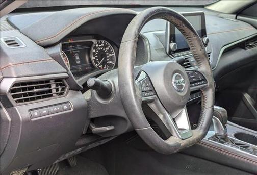 2020 Nissan Altima SR FWD