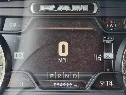 Diamond Black Crystal Pearlcoat 2020 RAM 1500 Longhorn