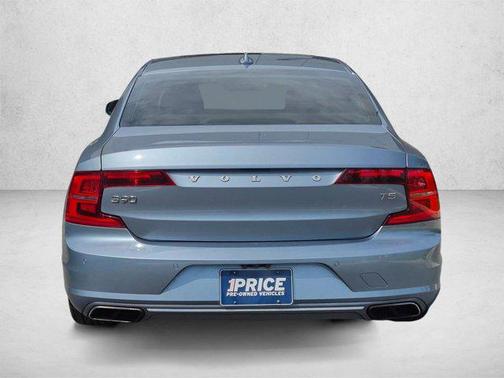 Mussel Blue Metallic 2018 Volvo S90 T5 Momentum