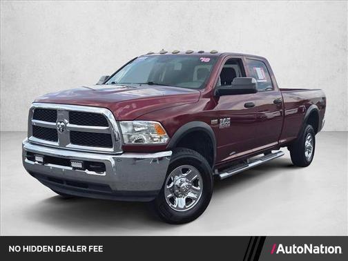 Delmonico Red Pearlcoat 2018 RAM 2500 Tradesman Crew Cab 4x4 8' Box