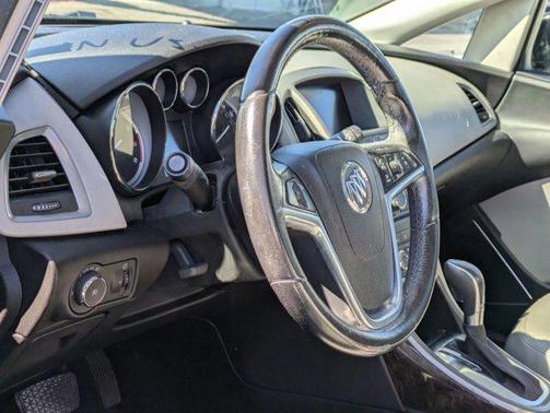 2013 Buick Verano Base