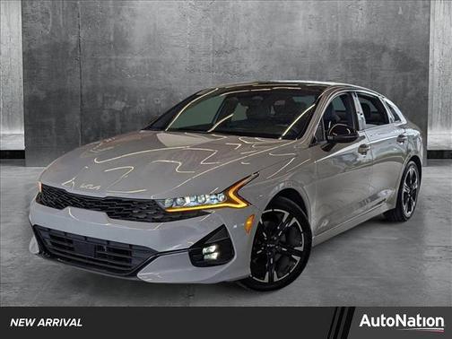 2022 Kia K5 GT-Line