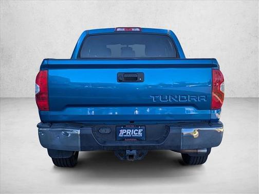 2017 Toyota Tundra SR5