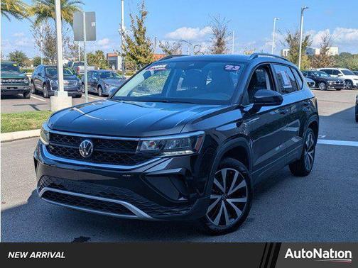 2024 Volkswagen Taos 1.5T SE