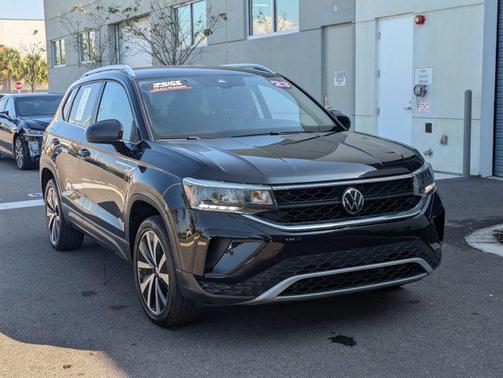 2024 Volkswagen Taos 1.5T SE