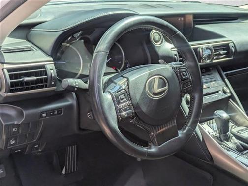 Eminent White Pearl 2018 Lexus IS 300 Base