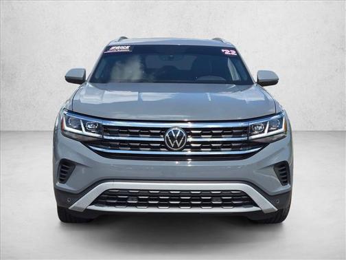 Pure Gray 2022 Volkswagen Atlas Cross Sport 3.6L V6 SE w/Technology