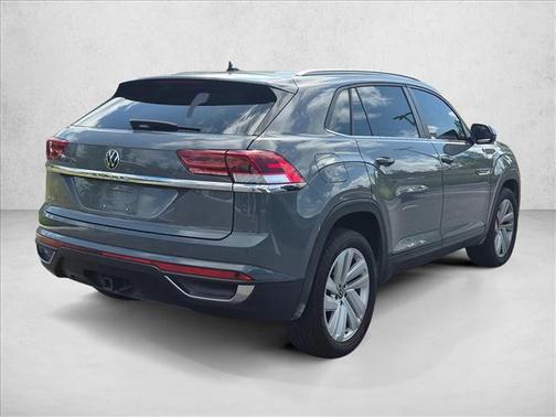 Pure Gray 2022 Volkswagen Atlas Cross Sport 3.6L V6 SE w/Technology